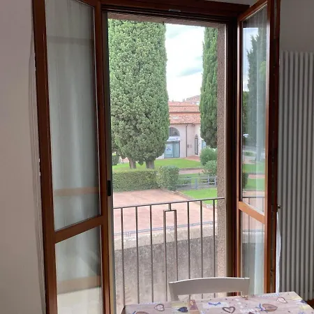 Casa Alex Civico 18 デセンツァーノ・デル・ガルダ